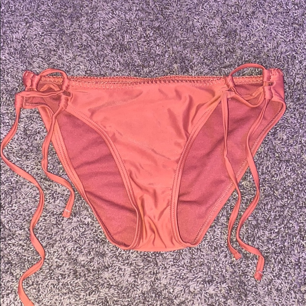 Bikini bottoms